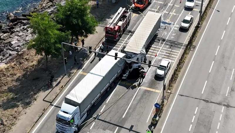 Karadeniz Sahil Yolu'nda Zincirleme Kaza: Bir TIR Şoförü Hayatını Kaybetti