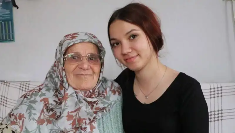 Anneanne Terliği, Cezaevine Götüren Olayın Başlangıcı Oldu