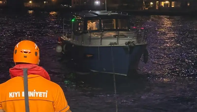 Baltalimanı'nda Su Alımı: Panik Ve Kurtarma Operasyonu Başladı