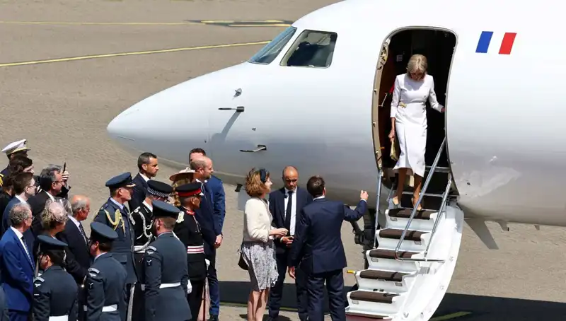 Eşi Brigitte Macron’un O Anki Davranışının Arkasındaki Sır Ortaya Çıktı!