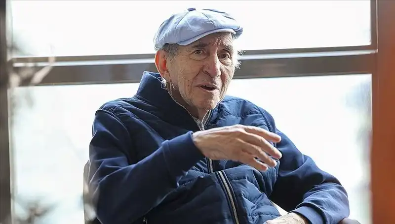 Altan Öymen: Ünlü Gazetecinin Sağlık Durumu ve Yoğun Bakım Süreci