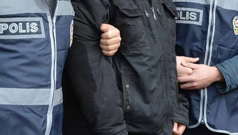 Bursa'da Kaçak Sigara Üreten Dört Şüpheli Gözaltına Alındı