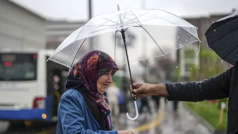 Tüm Yurtta Gök Gürültülü Sağanak Yağışlar: Bugün Hava Durumu Ne?