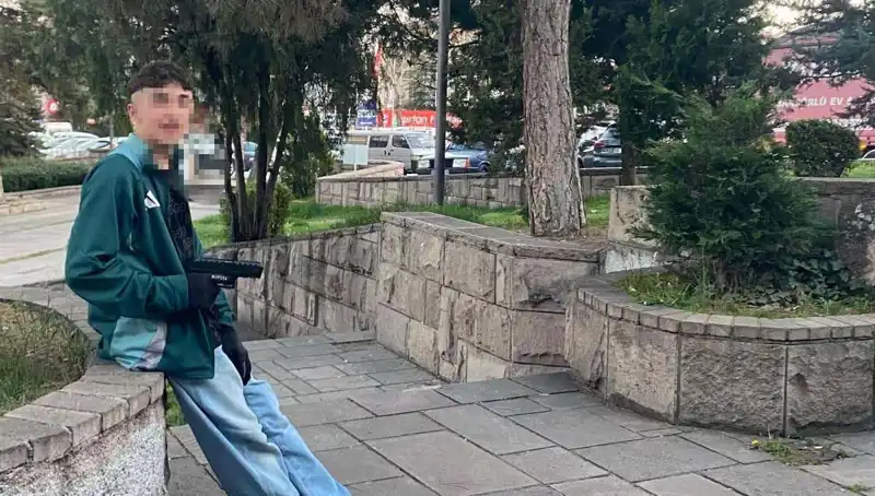 Yol Verme Kavgası: Üç Kardeş ve Babaları Ölümcül Sonuçla Gözaltında