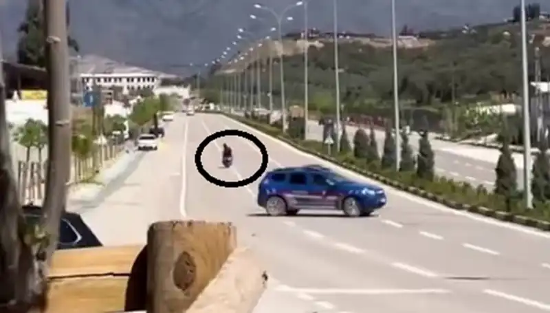 TikTok Videosu Yüzünden Başına Gelmeyen Kalmadı: Bir Genç Kadının Dramı