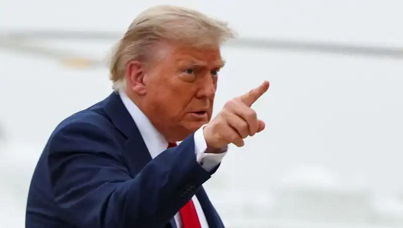 Trump Yönetimi, 36 Ülkeye Seyahat Yasağı Getirmeyi Düşünüyor: Detaylar Burada!