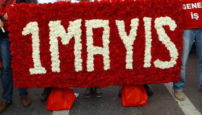 1 Mayıs Emek ve Dayanışma Günü: Tatil Olacak mı, Okullar Kapanacak mı?