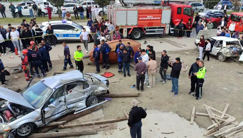 Bayramda Feci Kaza: 11 Hayat Gitti, 18 Kişi Yaralandı