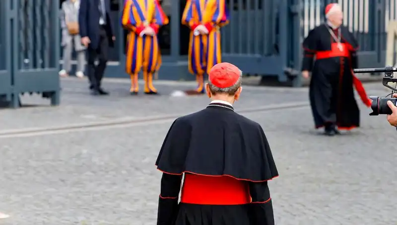 Papalık Seçimi Hakkında Her Şey: Yeni Papa Ne Zaman Belirlenecek?