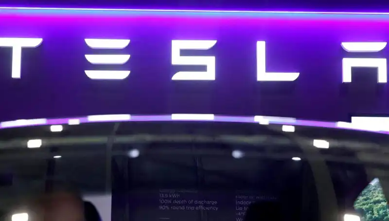 Tesla'nın Sürücüsüz Taksi Deneyimi: Robotaxi ile Gelecek Artık Burada