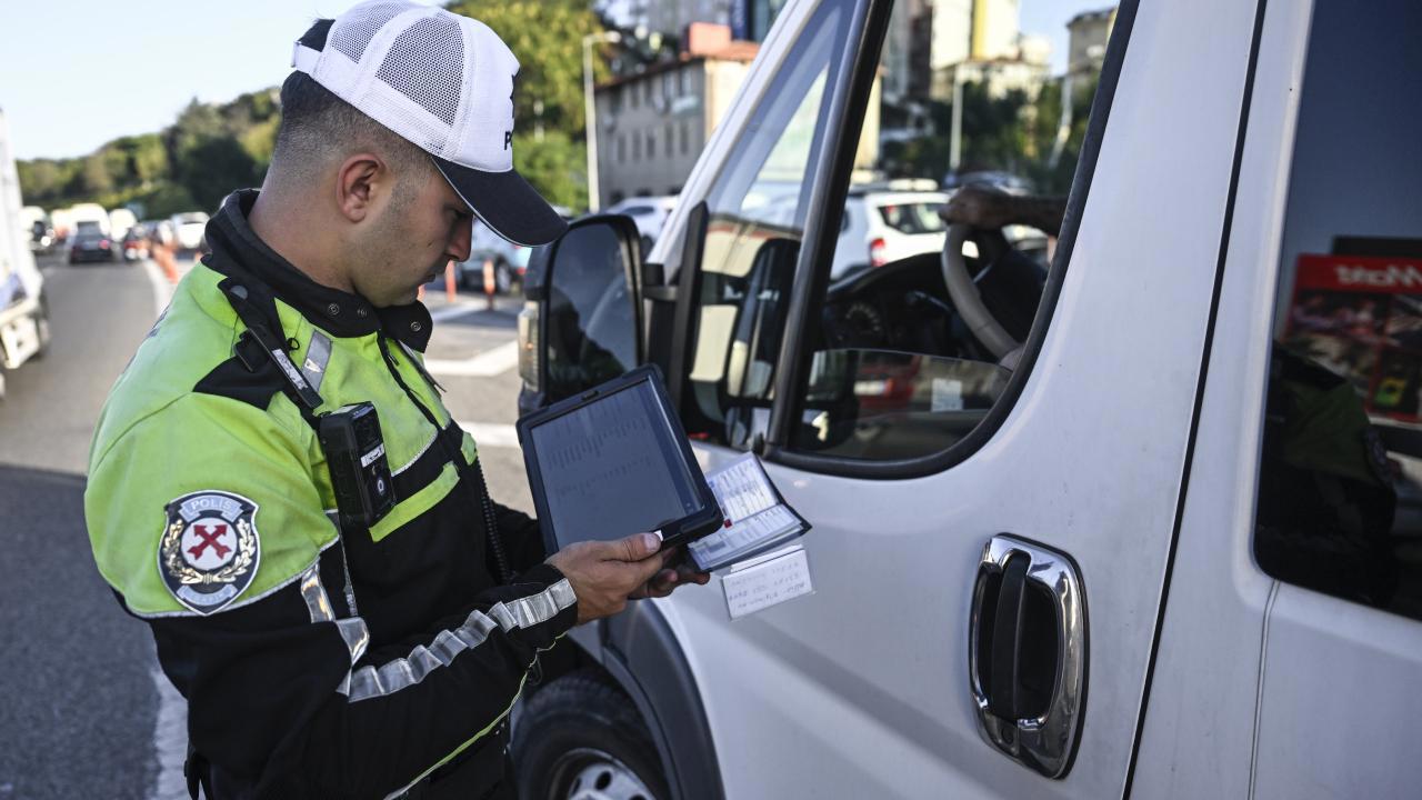 Okul Servislerinde Sıkı Denetim Yapıldı