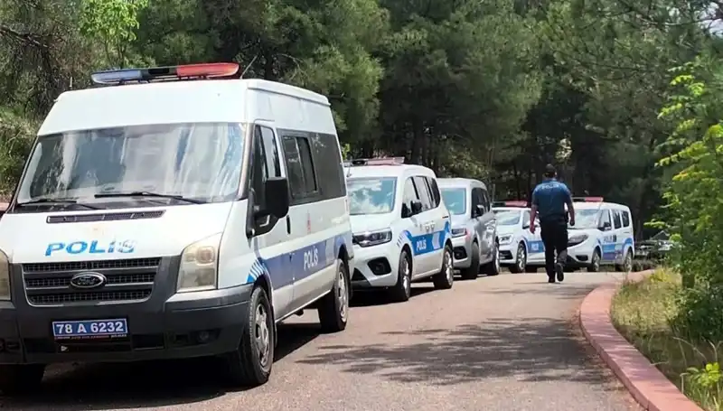 Karabük'te Şüpheli Ölüm Olayı: Ağaca Asılı Cansız Bedeni Bulundu