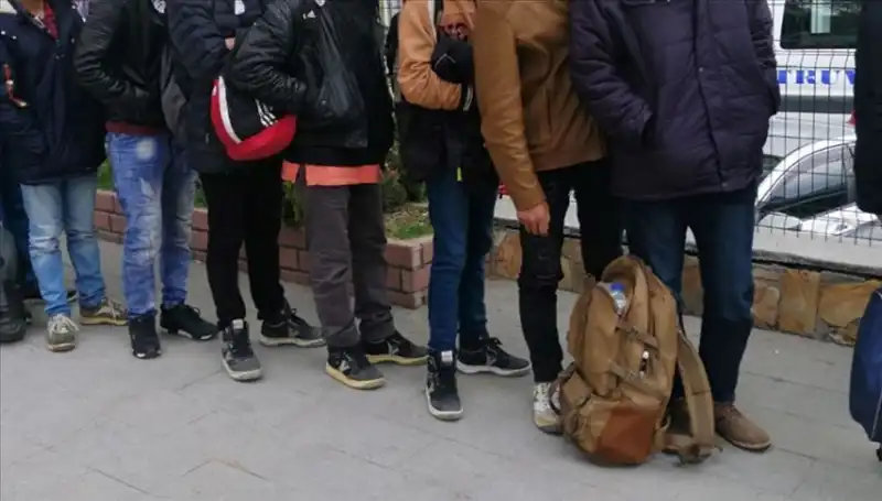 Edirne’de Düzensiz Göçmen Operasyonu: 10 Kişi Yakalandı