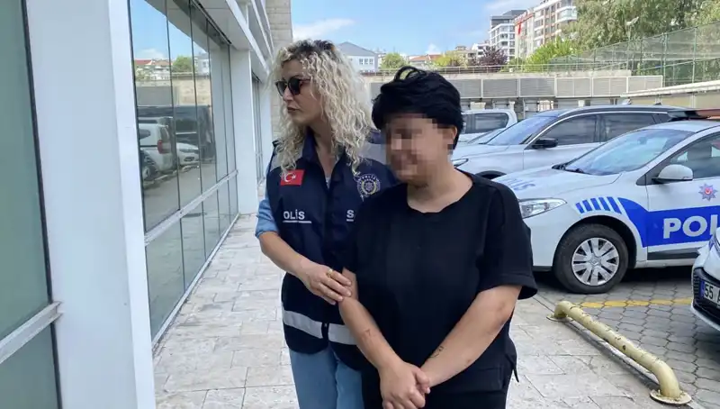 Annesini 11 Yerinden Bıçaklayan Genç, Korkunç Olayın Ardında Yatan Gerçekler