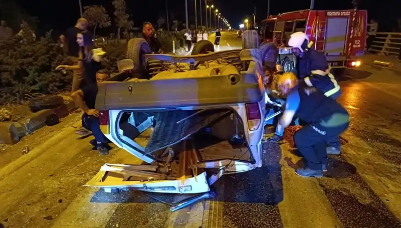 Kavşakta Meydana Gelen Feci Kaza: 7 Kişi Yaralandı, Durumu Ağır Olanlar Var
