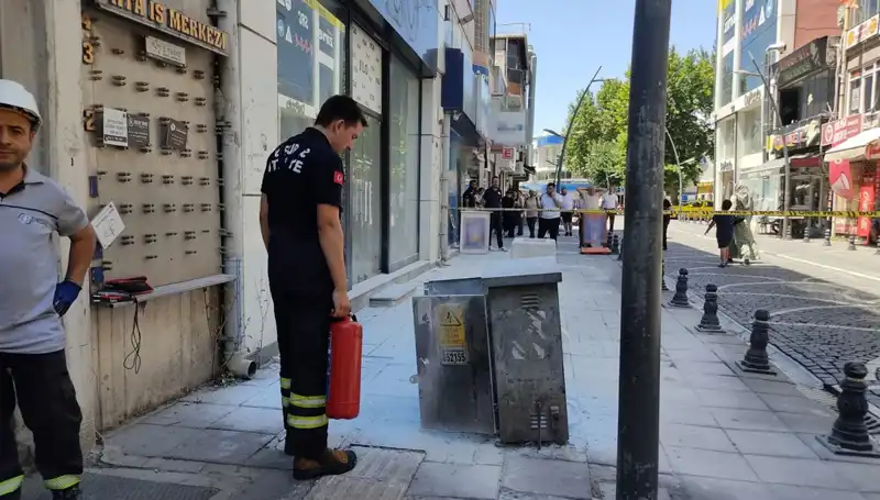 Cadde Ortasında Gerçekleşen Patlama Şehrin Panik İçinde Kalmasına Neden Oldu