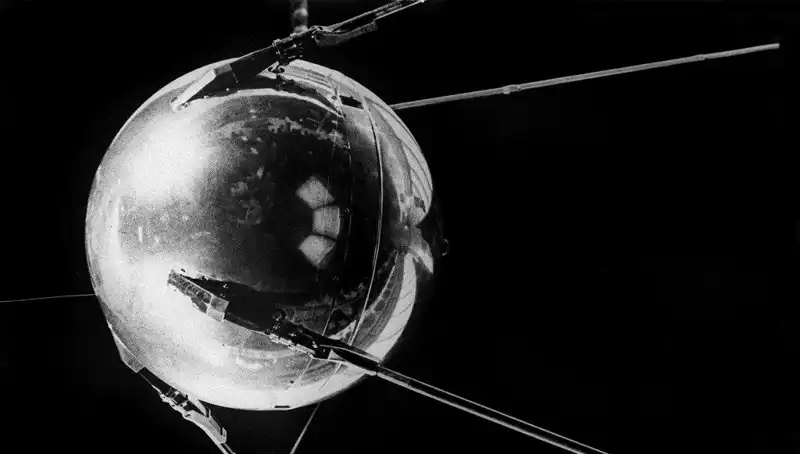 1972’de Fırlatılan Sovyet Uzay Aracı: Kontrolsüz Düşüş Hazırlığı