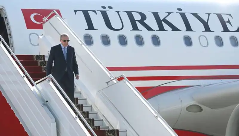 Cumhurbaşkanı Erdoğan İtalya Ziyaretinden Sonra Türkiye'ye Döndü