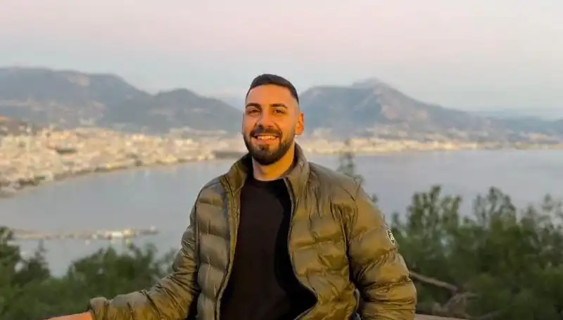 Parkta Buluşan Arkadaşlar Arasında Silahlı Çatışma: Bir Ölü, Bir Yaralı