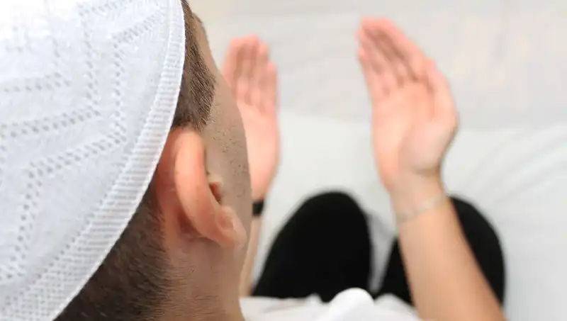 Seferi Namazı: Nasıl Kılınır ve Kaç Rekat?
