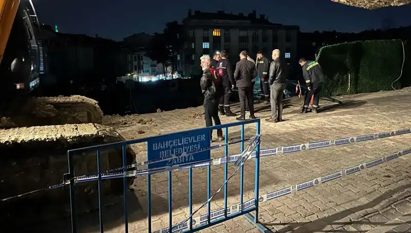 İstanbul’da İnşaat Alanında Yolda Çökme: Şok Edici Görüntüler ve Detaylar