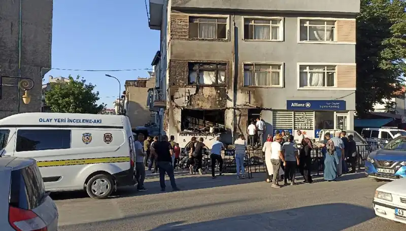 Tüp Bayisinde Meydana Gelen Patlama, Hayatları Kayıtlara Geçiriyor!