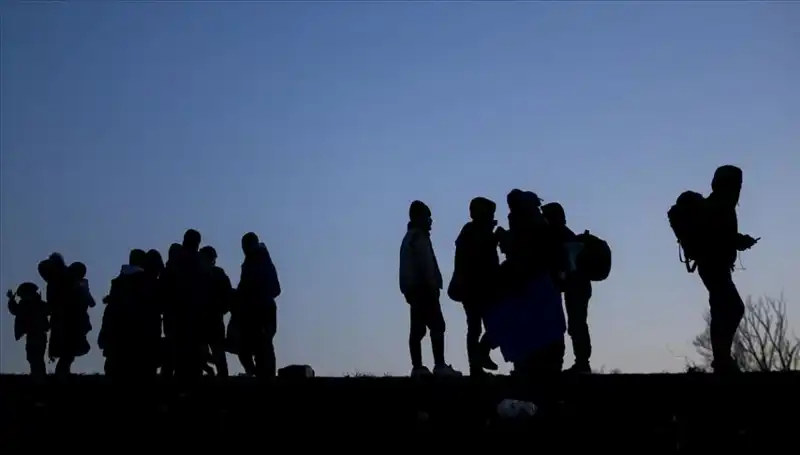 Edirne'de Yakalanan Düzensiz Göçmenler, Yeni Bir Göçmen Drama'nın Gözler Önünde