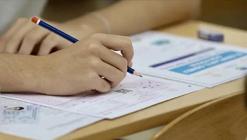YKS Şampiyonu Nizip'ten Çıktı: Kimin Başarı Hikayesi Dikkatleri Çekti?