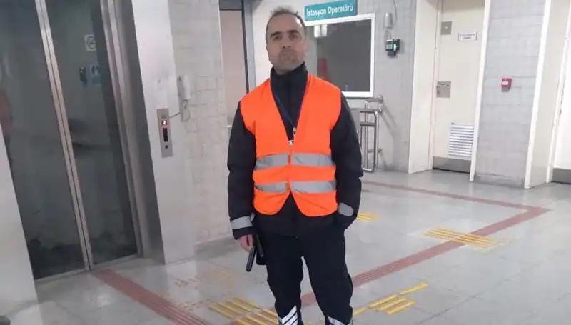 Yıldırıcı Tartışma: Trende Sigara İçen Adamın Güvenlik Görevlisini Öldürmesi