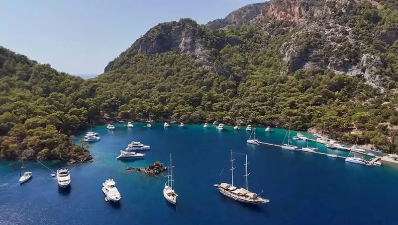 Göcek Koyları'nda Müzik Çalma Yasaklarıyla Tatil Huzuru Aranıyor