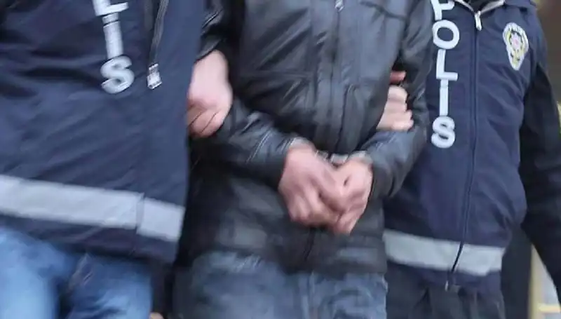 30 İl Genelinde FETÖ Operasyonu: 65 Şüpheli Tutuklandı!