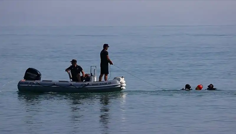 Kuşadası'nda Feci Kaza: Denizde Boğulan Genç Hayatını Kaybetti