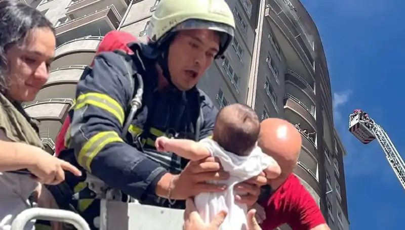 Kayseri’deki 14 Katlı Binada Patlayan Yangın, Korku Dolu Anlara Sebep Oldu