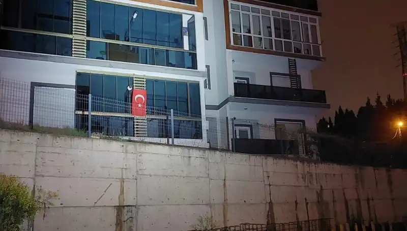 Sakarya’da Tehlike Saçan 4 Katlı Apartman Acil Tahliye Edildi