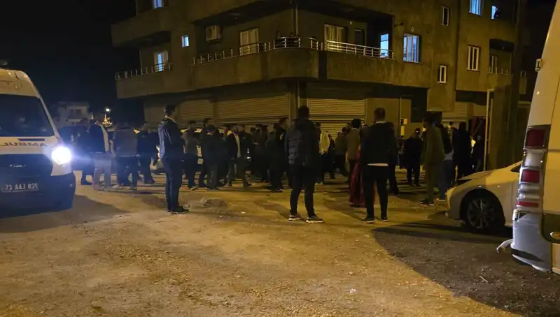 Şırnak'ta Sokak Kavgaları Yeniden Alevlendi: 4 Yaralı!