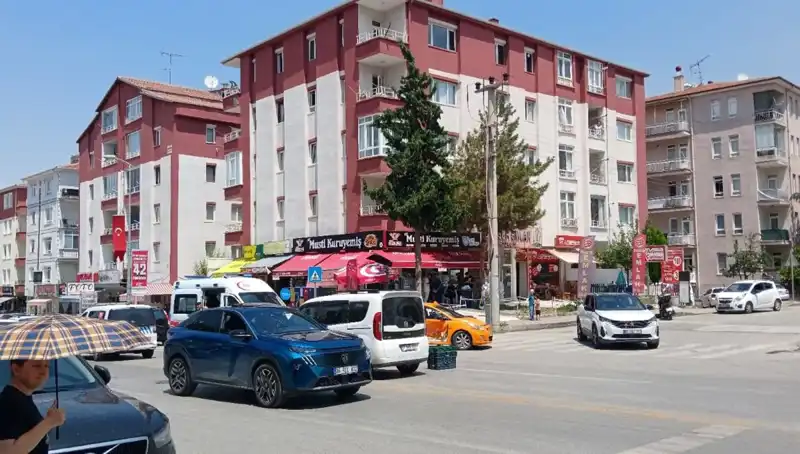 Taksi ile Otomobil Çarpıştı: Kaza Anı ve Sonrası Yaşananlar