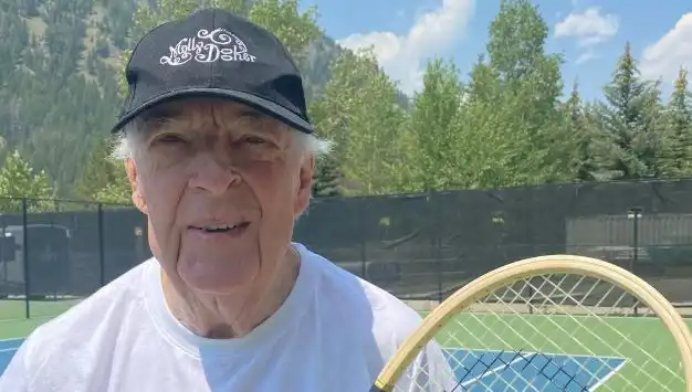 Avustralyalı Tenis İkonu Fred Stolle, 86 Yaşında Hayatını Kaybetti
