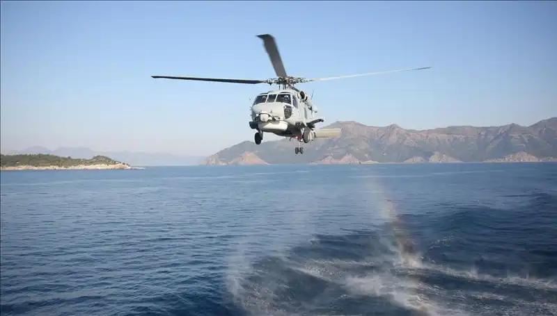 Askeri Helikopter Acil Durumda Denize İniş Yaptı: Olayın Ayrıntıları