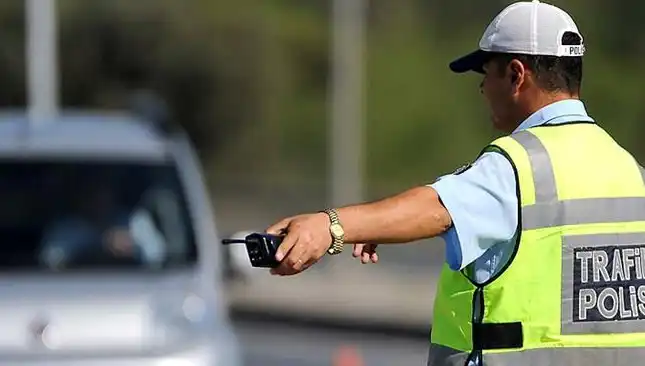 Drift Yapan Ehliyetsiz Sürücüye İnanılmaz Ceza: 65 Bin Lira!