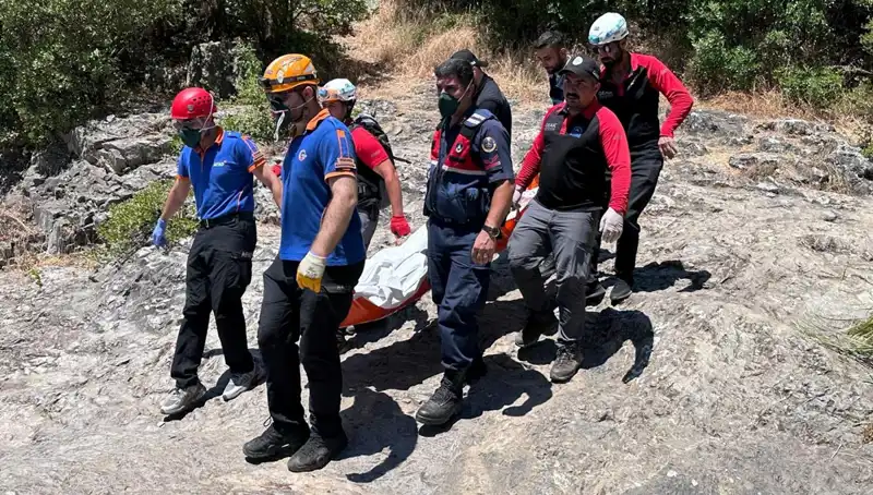 Kayalıkların Arasında Sır Ölüm: Gizemli Olayın Ardındaki Gerçekler