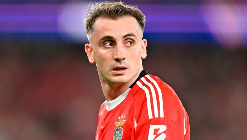 Gece Yarısı Sızıntısı: Kerem'in Fenerbahçe ile Yolları Ayrılıyor mu?
