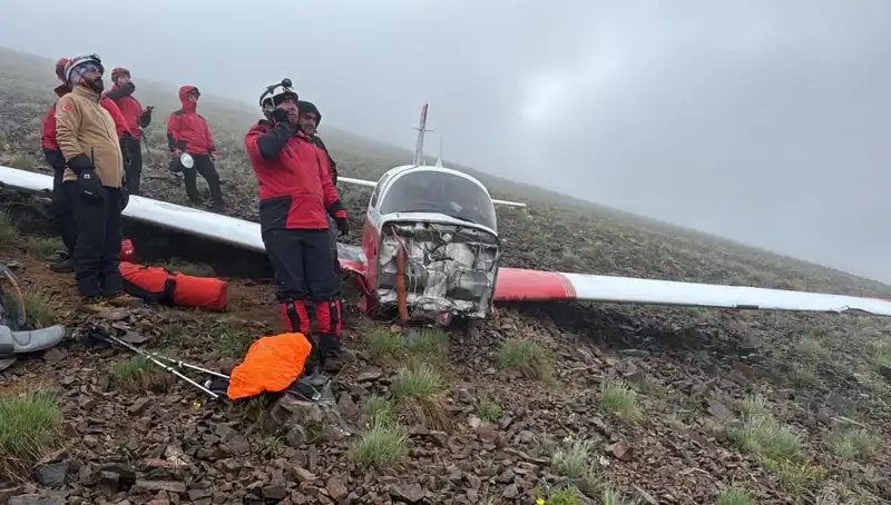 Türk Pilottan Korkunç Kaza: Uçak Düştü, Pilot Hayatını Kaybetti, Kadın Yolcu Kurtuldu
