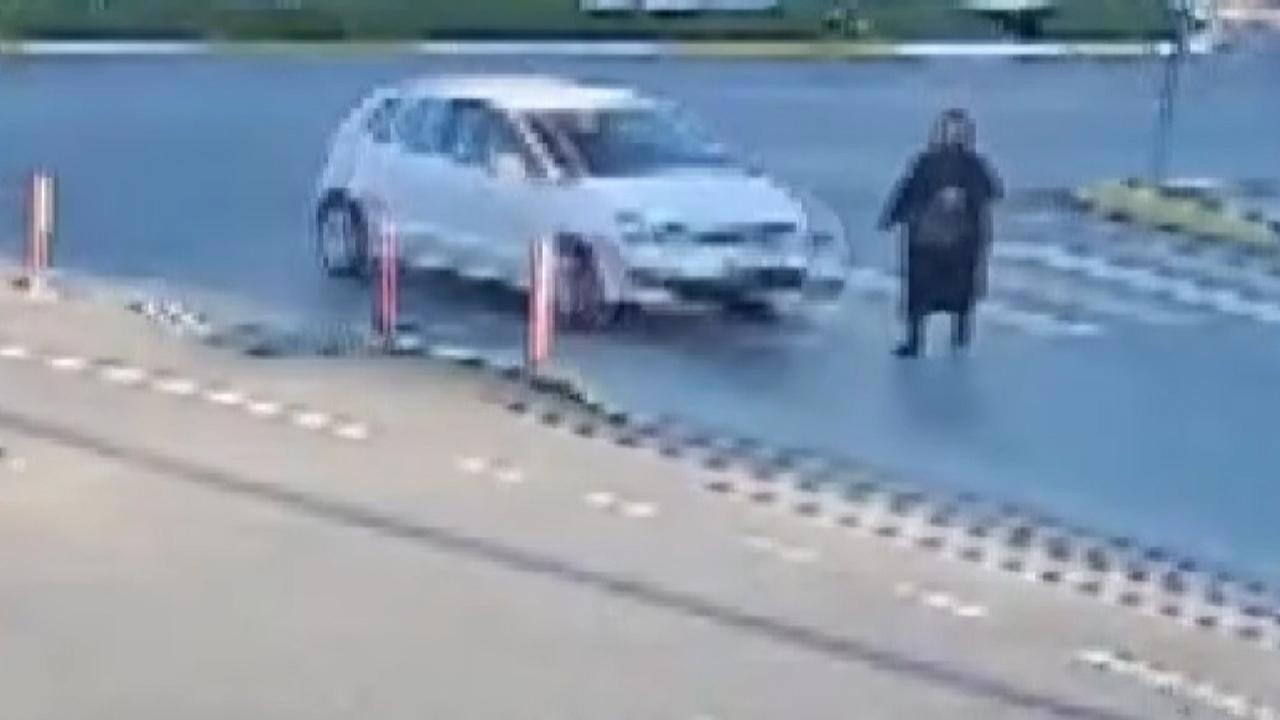 İkinci Kazayı Geçiren Kişiye Yardım El Uzatıldı