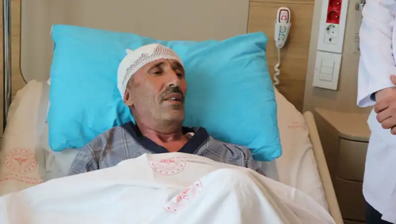 Şiddetli Baş Ağrısı Neden Oldu: Genç Kadın Beyin Kanaması Geçirdi