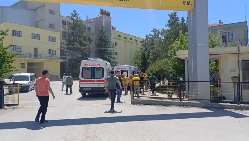 Çorum’da Un Fabrikasında Patlama: Biri Ağır, Toplam 9 Yaralı!