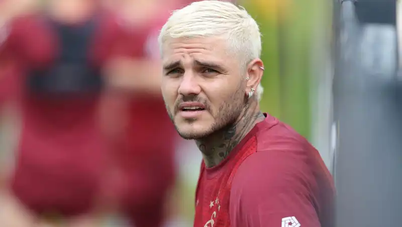 Icardi, Borç Açıklamasıyla Transfer Dedikodularını Alevlendirdi