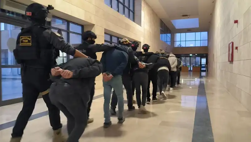 47 İl'de DAEŞ Operasyonu: 298 Şüpheli Yakalandı, Detaylar Açıklandı