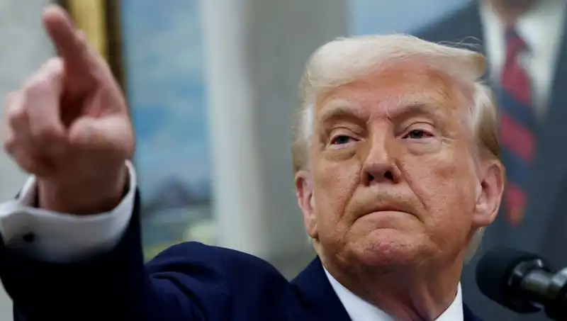 Trump'tan Çarpıcı Uyarı: Ukrayna'da Ateşkes An Meselesi mi?