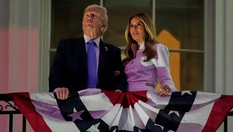 Trump ve Putin'in İlişkilerinde 'Melania' Faktörü: Eşinin Rolü Ne Olmuş Olabilir?