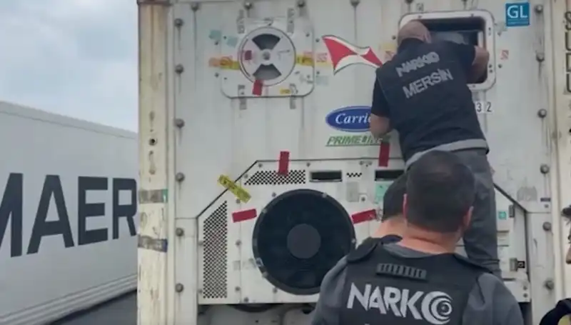 Mersin’de Sarsıcı Uyuşturucu Operasyonu: Büyük Çökertme!